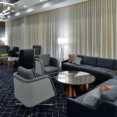 Courtyard By Marriott Raleigh Cary Crossroads Hotel Eksteriør billede